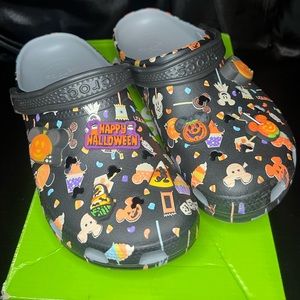 Crocs (Disney Halloween)
